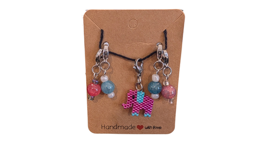 Set de Marqueurs de Mailles Premium : Éléphant Tissé & Perles Rose Magenta